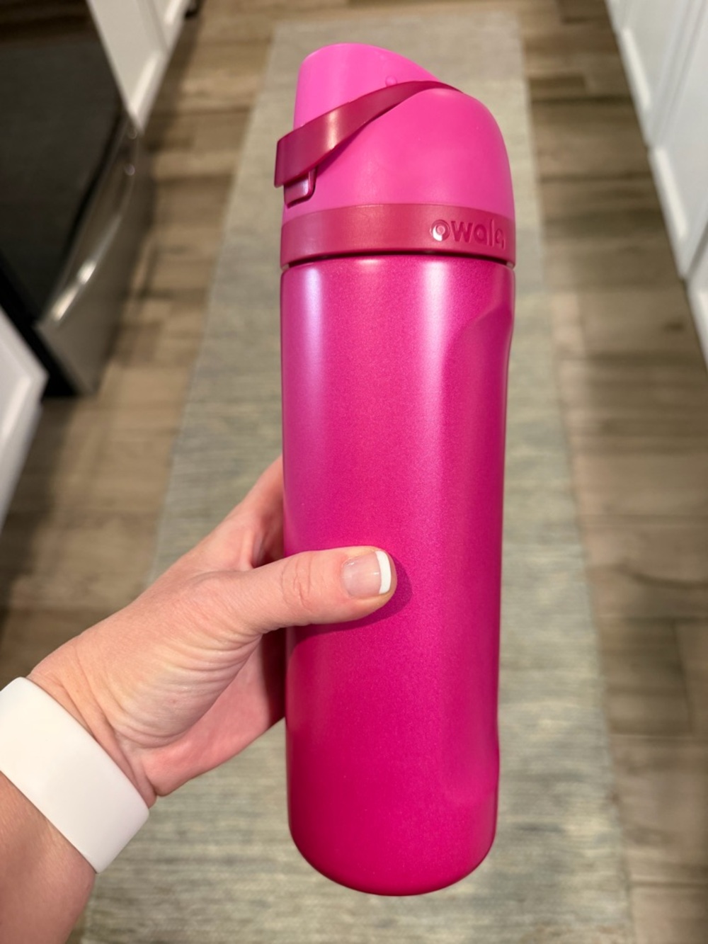 Owala Free Sip Read My Lips 32oz Water Bottle